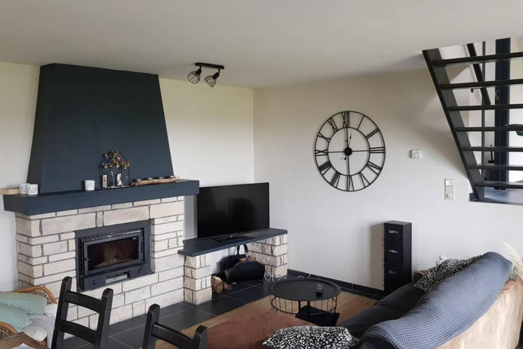 Appartement Isole, 1 Chambre Avec Terrasse Privee Ramillies Ngoại thất bức ảnh